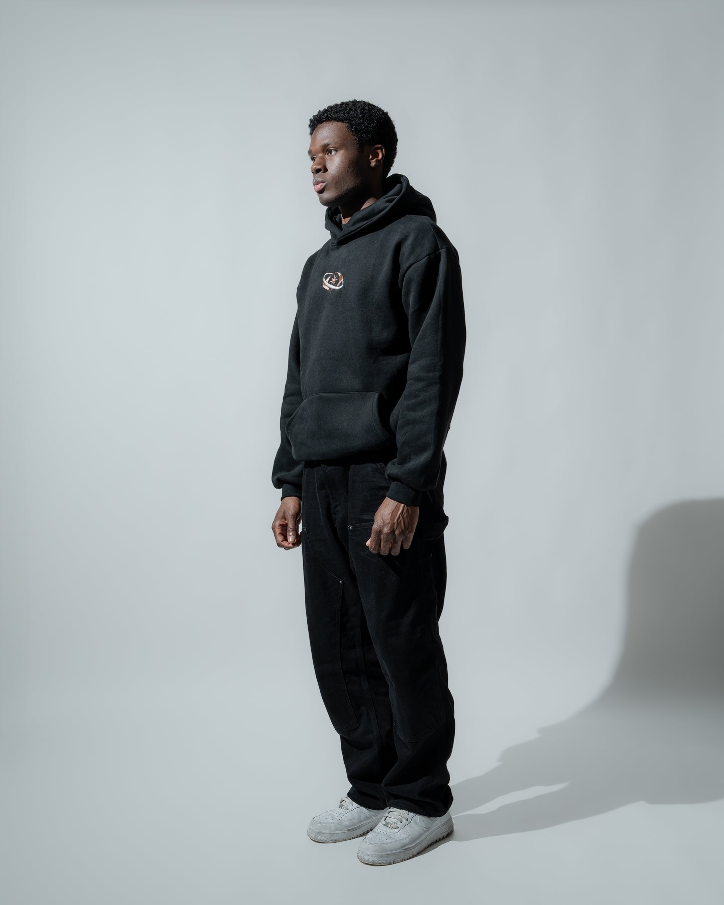 BLACK HOODIE SATURN