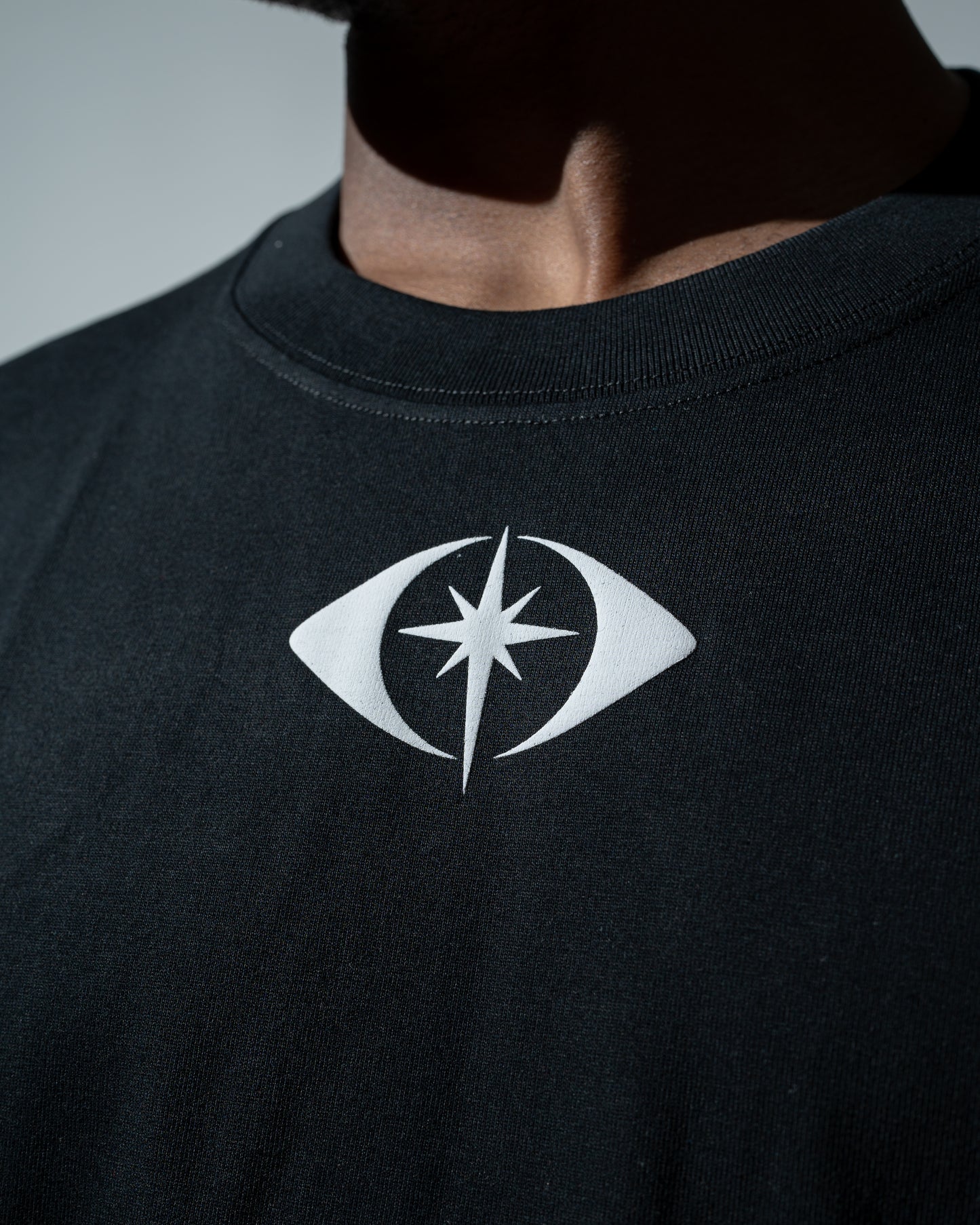 STVN STAR TAIL TEE