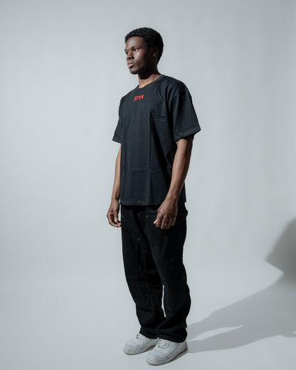 BLACK TEE RED "LOGO"