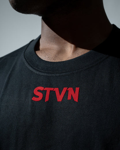 BLACK TEE RED "LOGO"